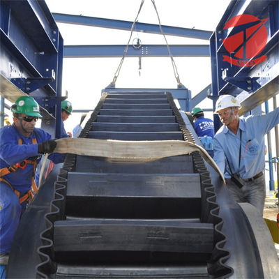 TC110 Conveying Bulk Materials Rubber Steel Cord Corrugated Sidewall Conveyor Belt