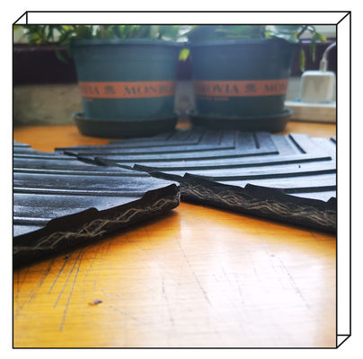 Patterned Rubber Mining Solid Woven Chevron Conveyor Belt