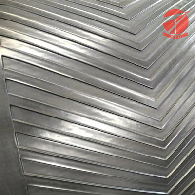Patterned Rubber Mining Solid Woven Chevron Conveyor Belt